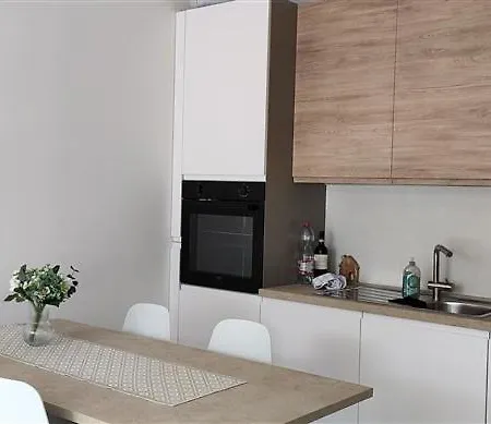 Iseolakerental - Incanto Blu Apartment Clusane